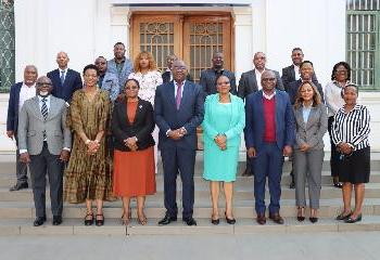 UP-Maputo e Ministério das Finanças assinam acordo…